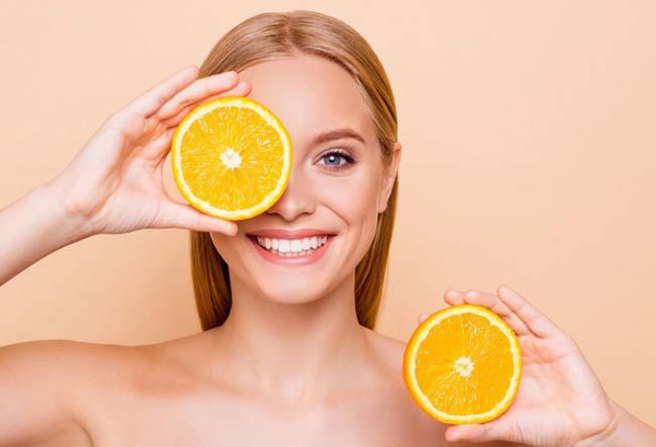 Vitamin C hỗ trợ trị nám trong sản phẩm