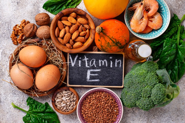 Các loại vitamin các nhóm B, E, A, C