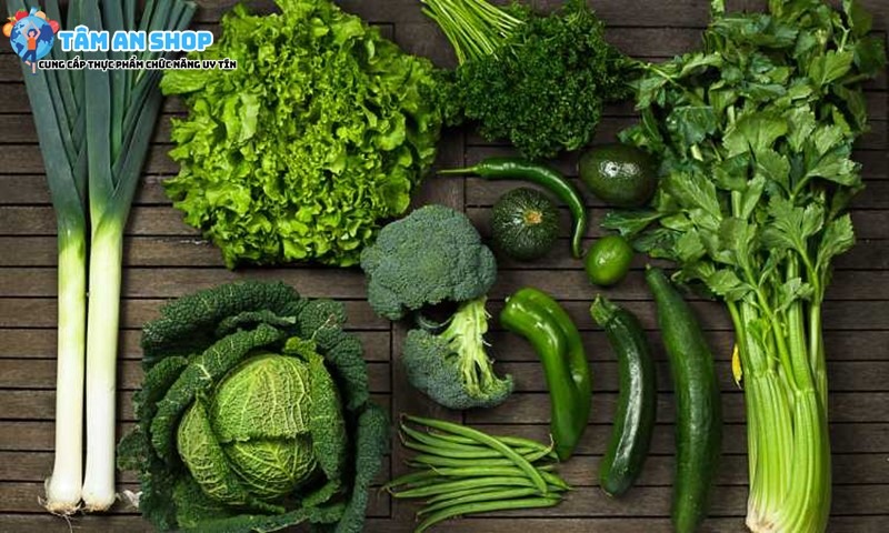 Rau xanh cung cấp các vitamin và khoáng chất
