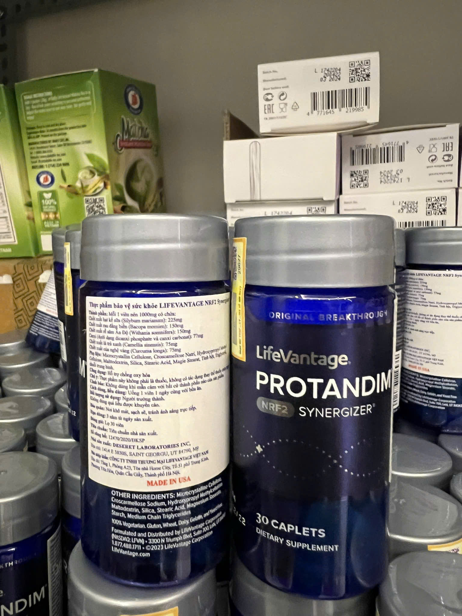 Mặt trước và mặt sau của protandim